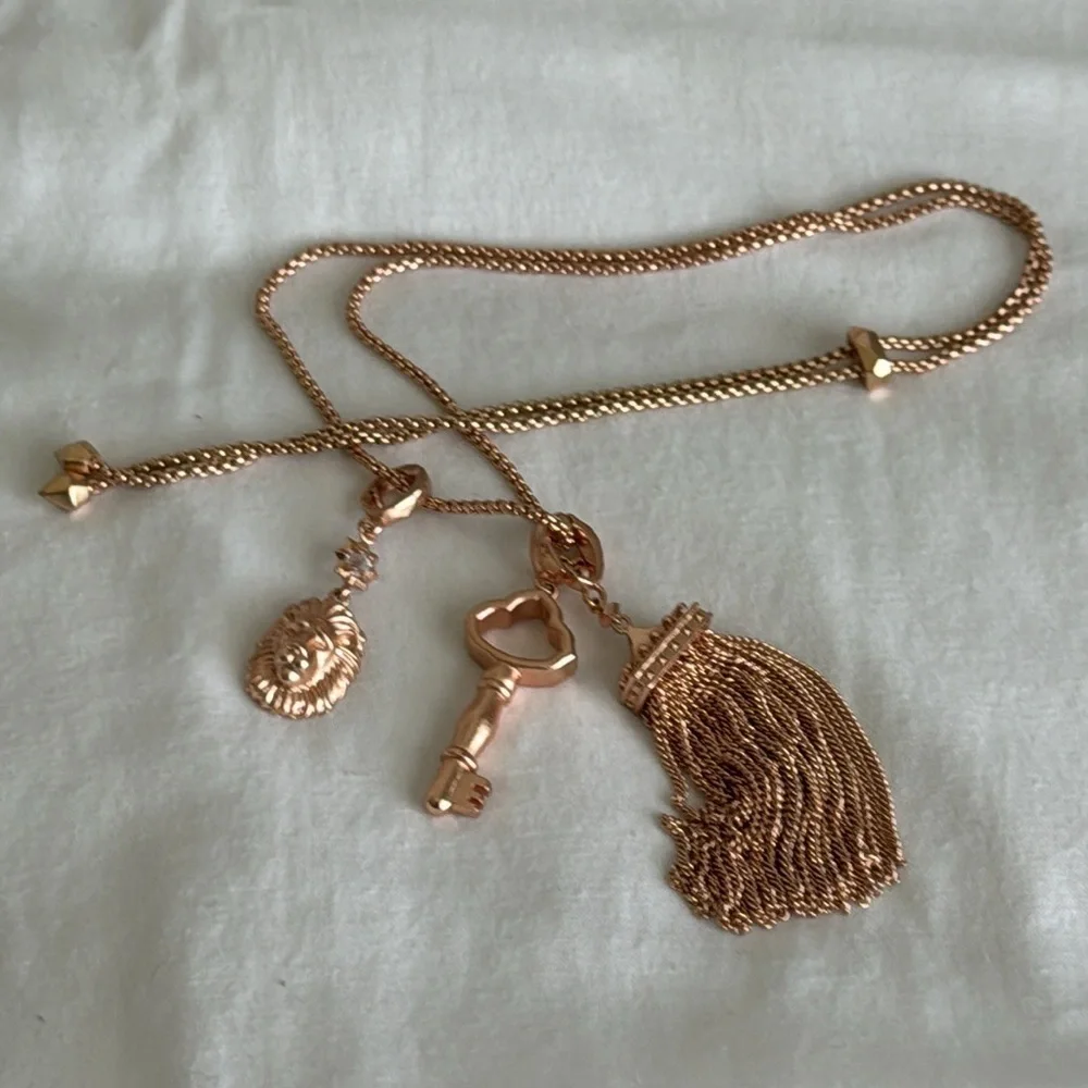 Kendra Scott Zosia long adjustable‎ pendant necklace in rose gold